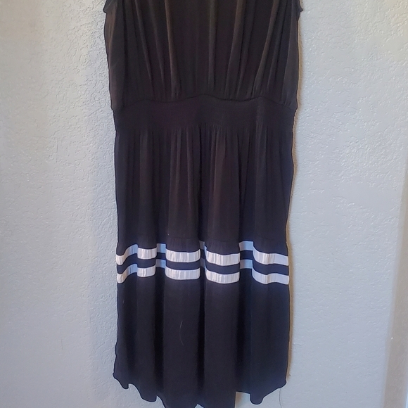 Simply Vera Vera Wang Pintuck Black Midi Dress with White Stripes Size XL - Picture 6 of 7